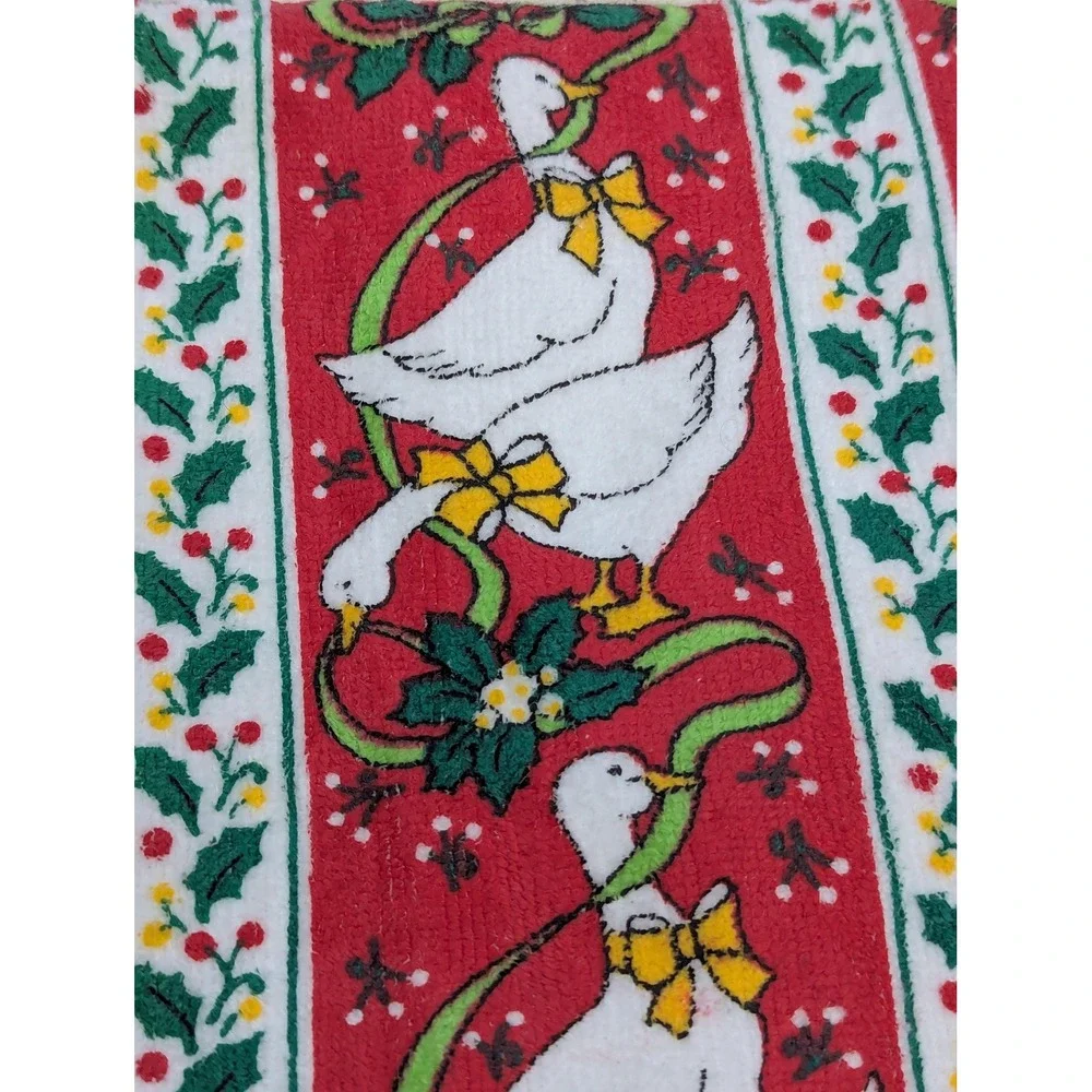 Vintage Kitchen Towel Red White Christmas Geese Holly Cotton Terry